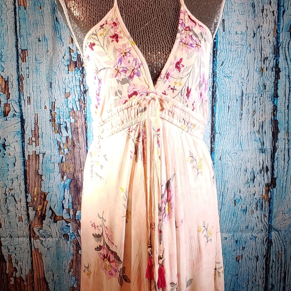 🔥😘Angie Halter neck Maxi Romper - Picture 2 of 16